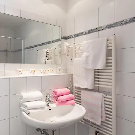 Haus Insa 145 - Elf Daire